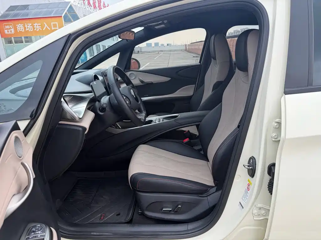 BYD Dolphin 2024 — фото 10