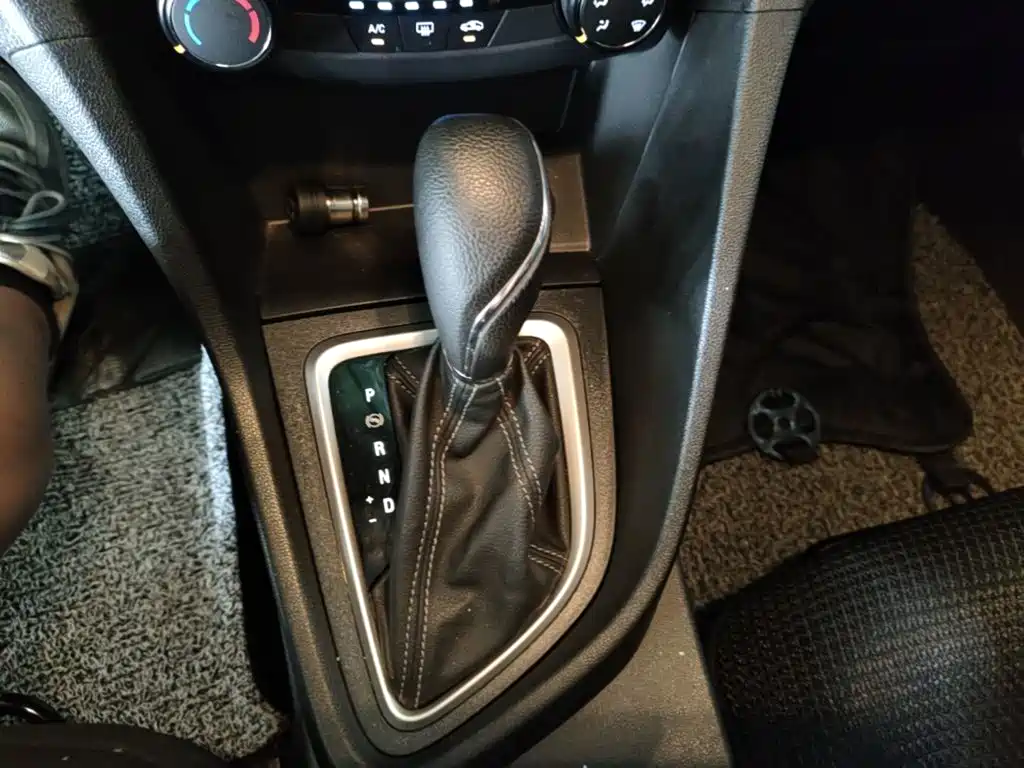 Buick Excelle GT 2022 — фото 14