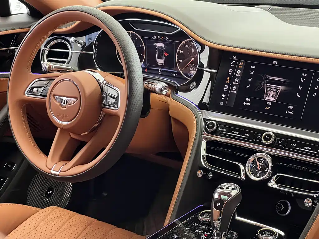 Bentley Flying Spur 2022 — фото 13