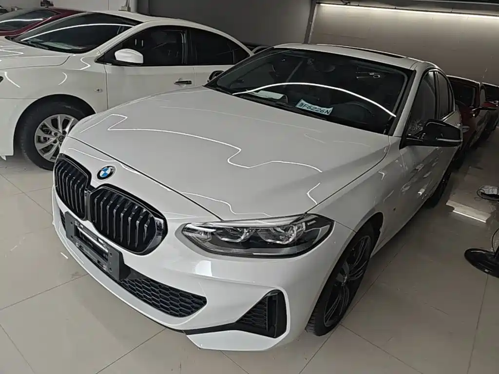 BMW 1 Series 2023
