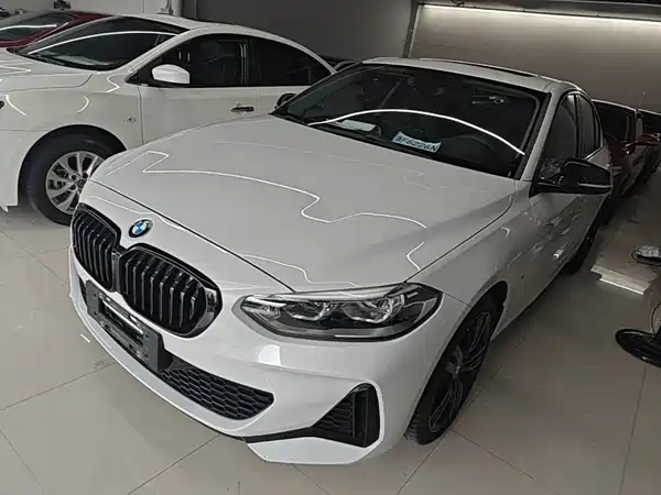 BMW 1 Series 2023