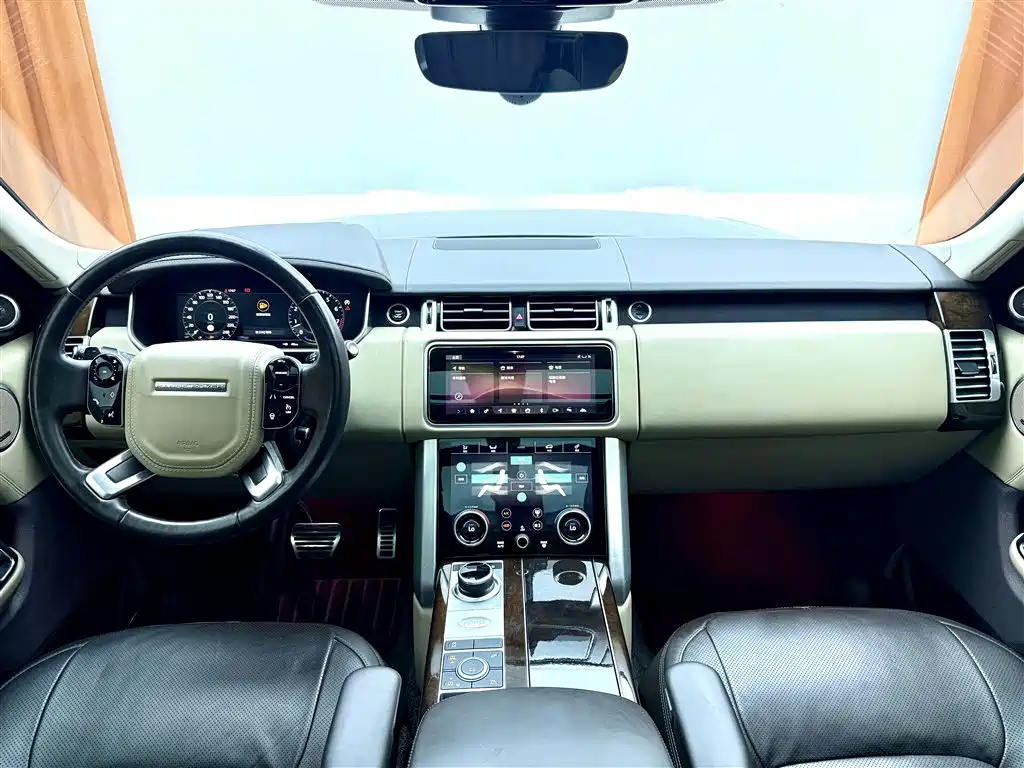 Land Rover Range Rover 2022 — фото 9