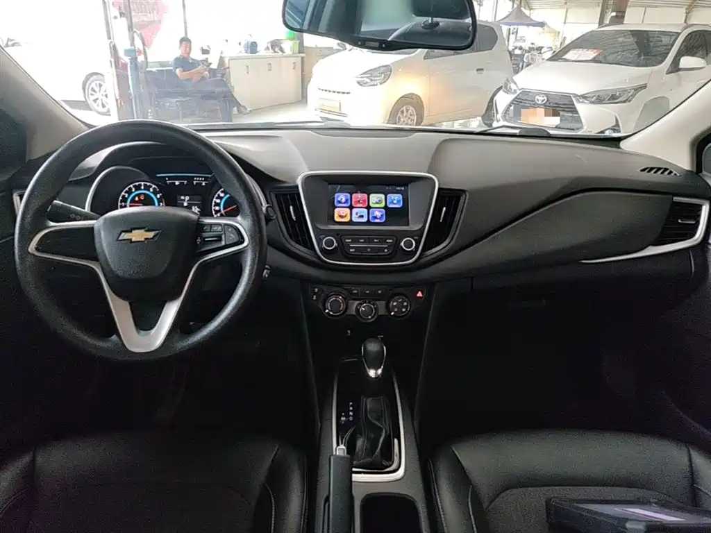 Chevrolet Cavalier 2017 — фото 10