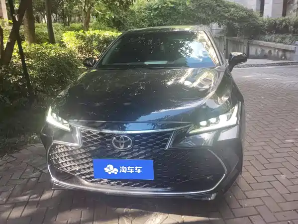Toyota Avalon 2022
