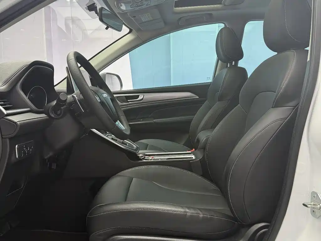 Haval M6 2023 — фото 10