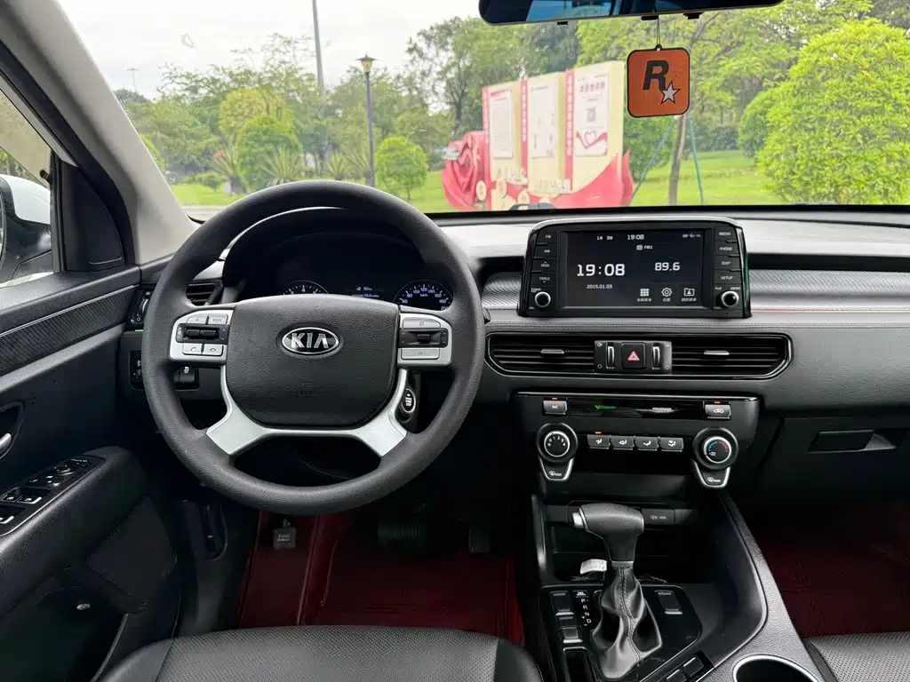 Kia KX7 2018 — фото 10