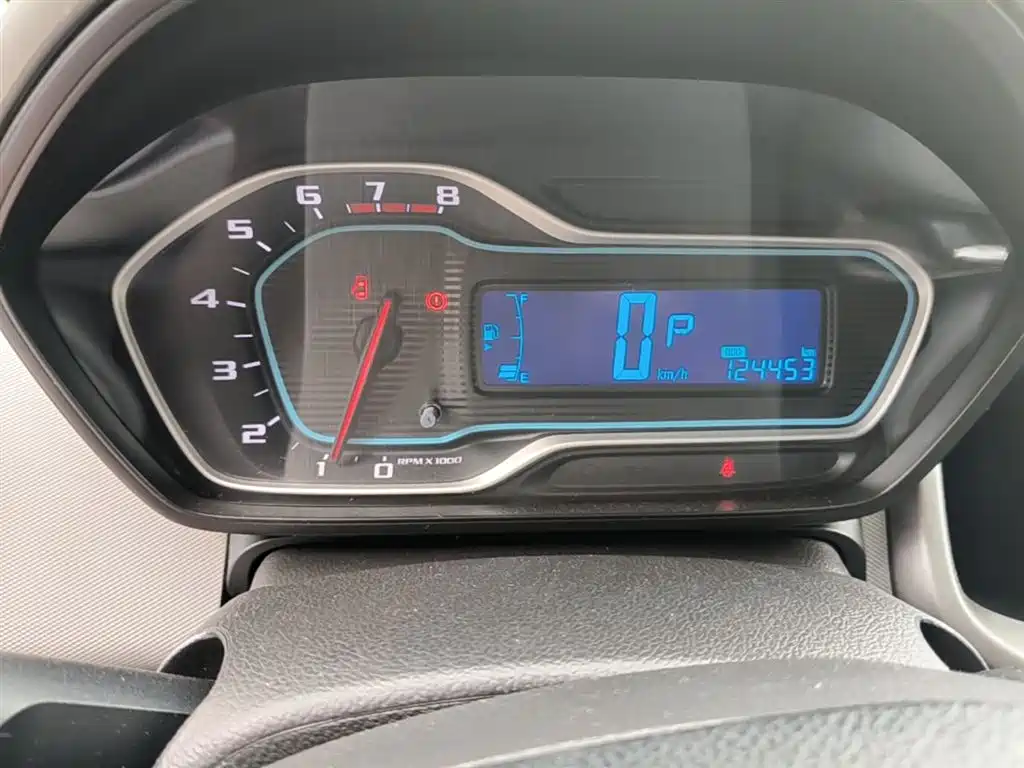 Chevrolet Aveo 2015 — фото 12