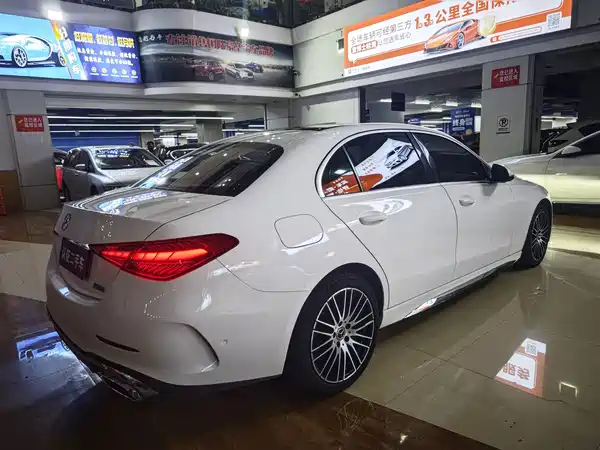 Mercedes-Benz C-Class 2022