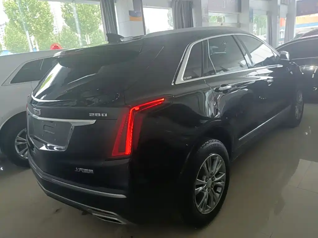 Cadillac XT5 2020 — фото 7