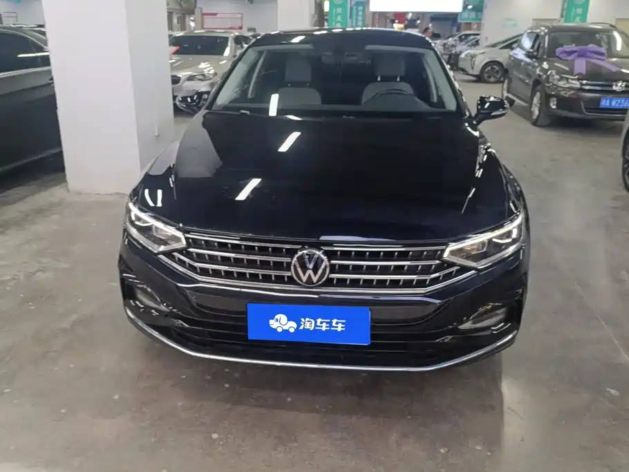 Volkswagen Magotan 2024