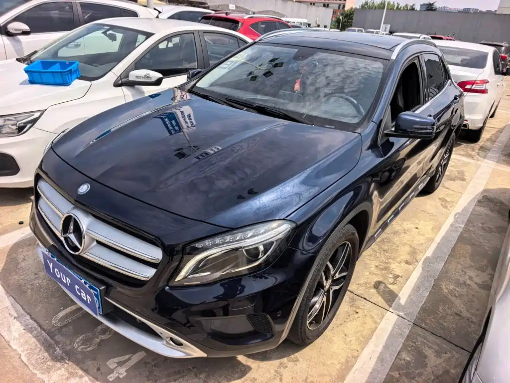 Mercedes-Benz GLA 2015 — фото 1