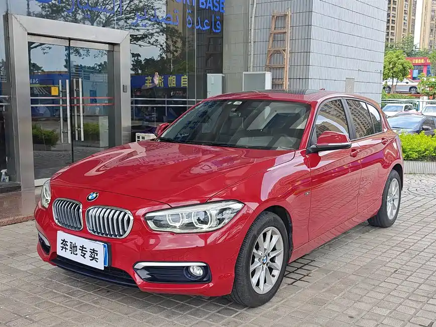 BMW 1 Series 2016 — фото 1