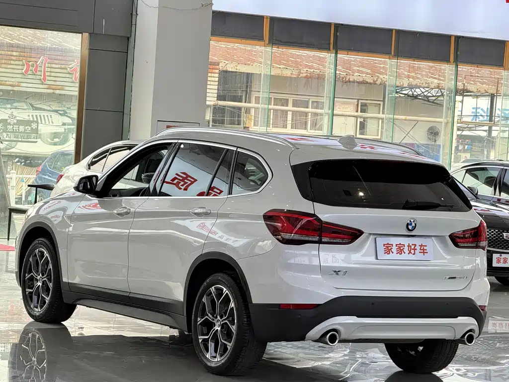 BMW X1 2022 — фото 14