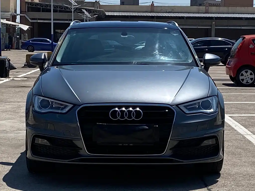 Audi A3 2015 — фото 2