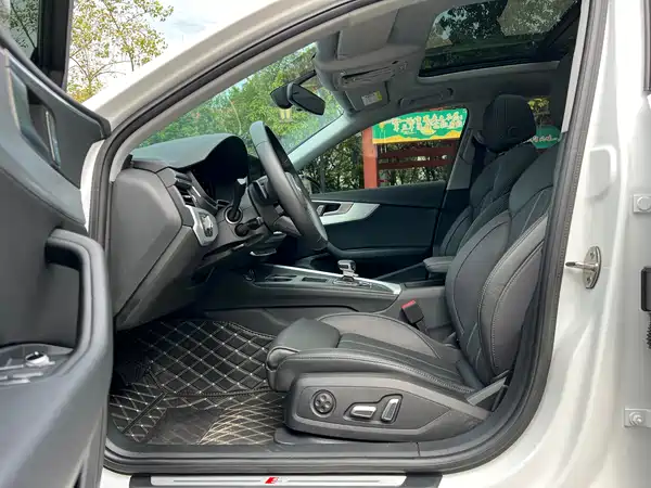 Audi A4L 2024