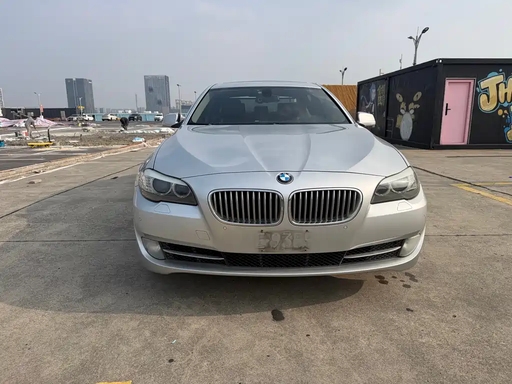 BMW 5 Series 2012