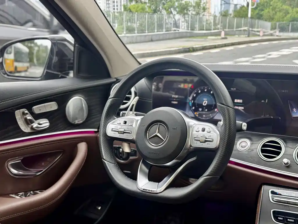 Mercedes-Benz E-Class 2020 — фото 7