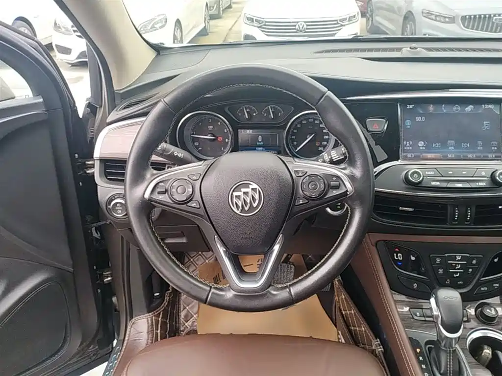 Buick Envision Plus 2016 — фото 11