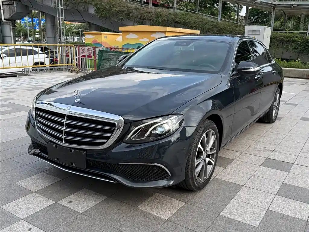 Mercedes-Benz E-Class 2016 — фото 1