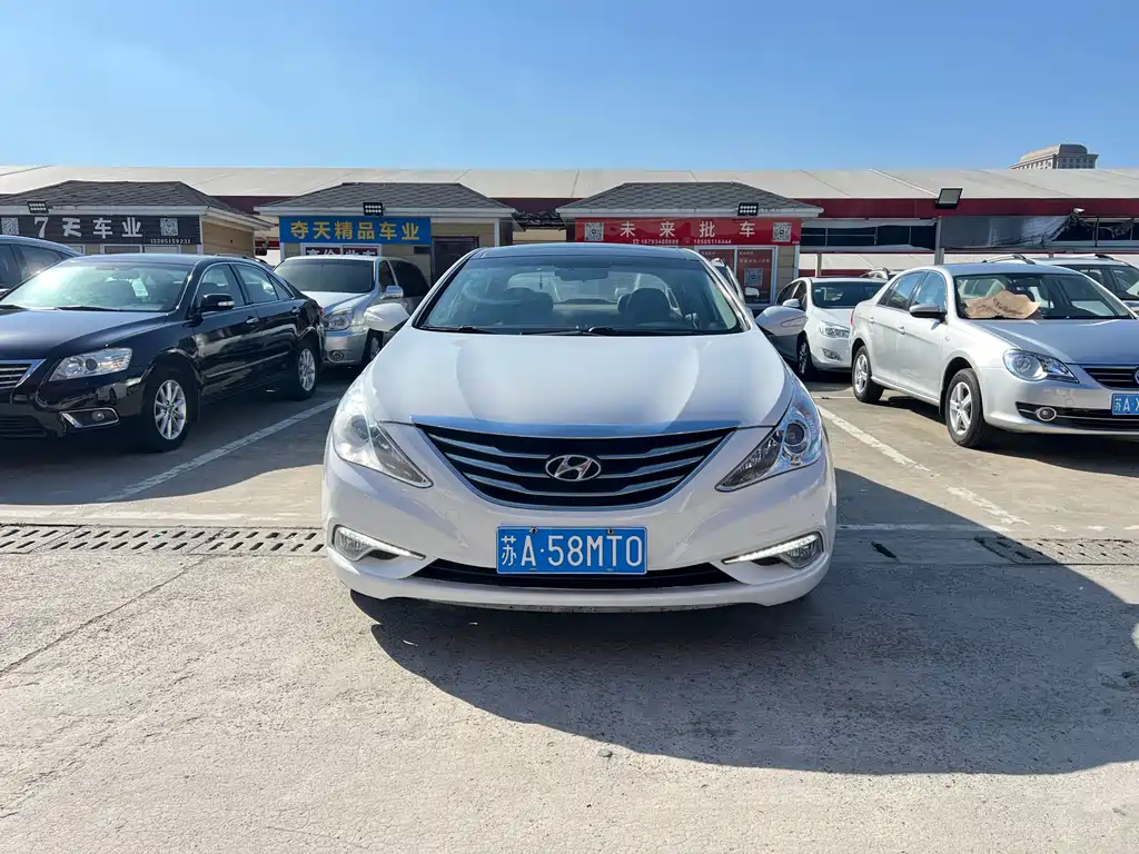 Hyundai Sonata 2016 — фото 1