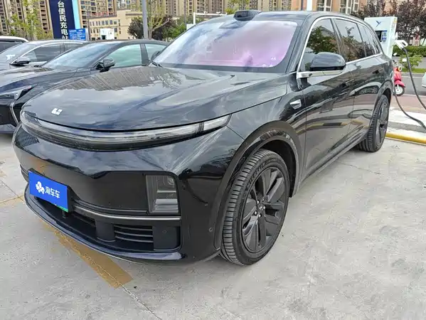 Li Auto L7 2025