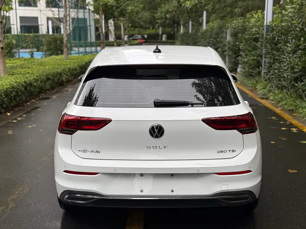 Volkswagen Golf 2022