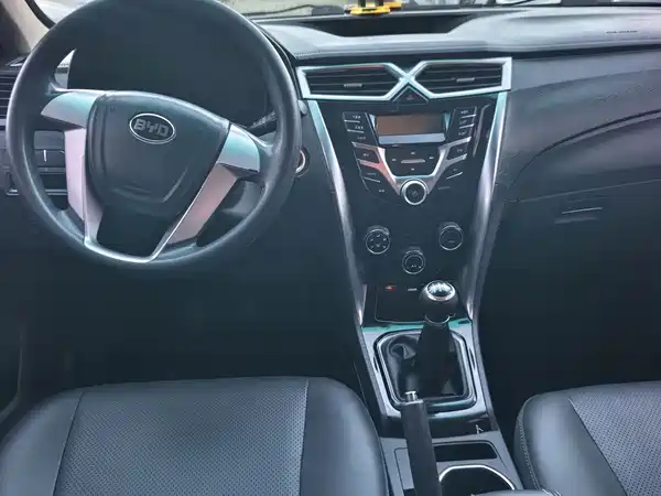 BYD F3 2021