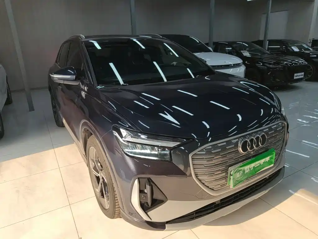 Audi Q4 E-Tron 2024 — фото 4