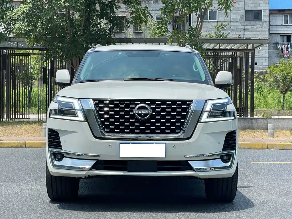 Nissan Patrol 2020 — фото 2