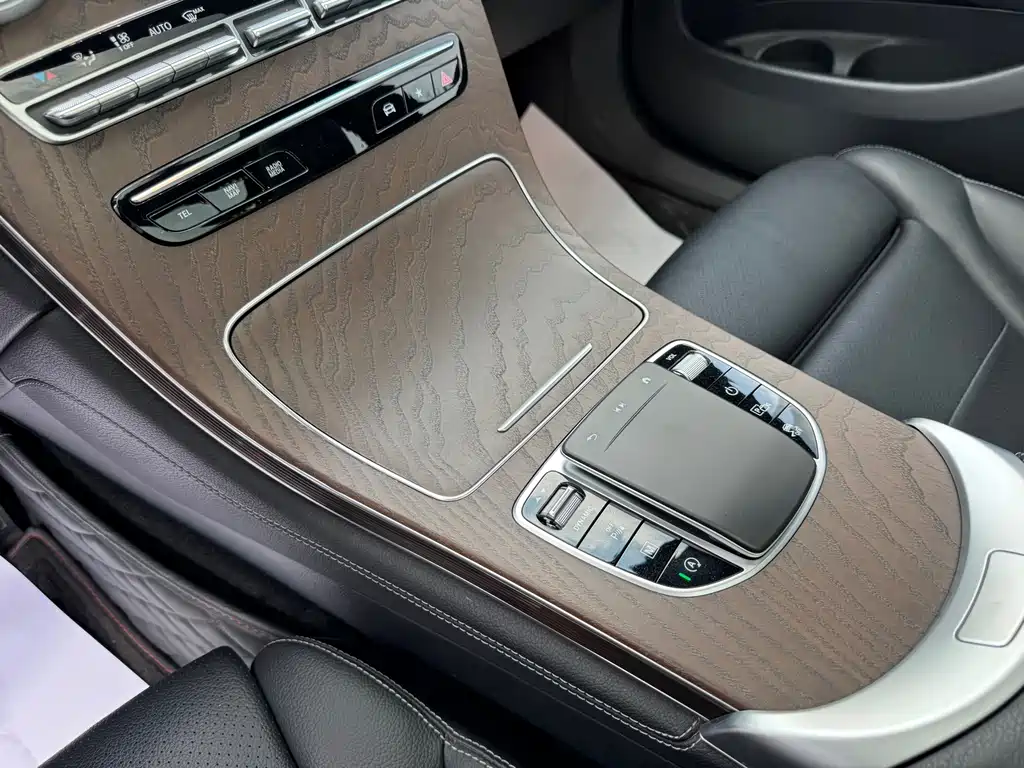 Mercedes-Benz GLC 2021 — фото 18