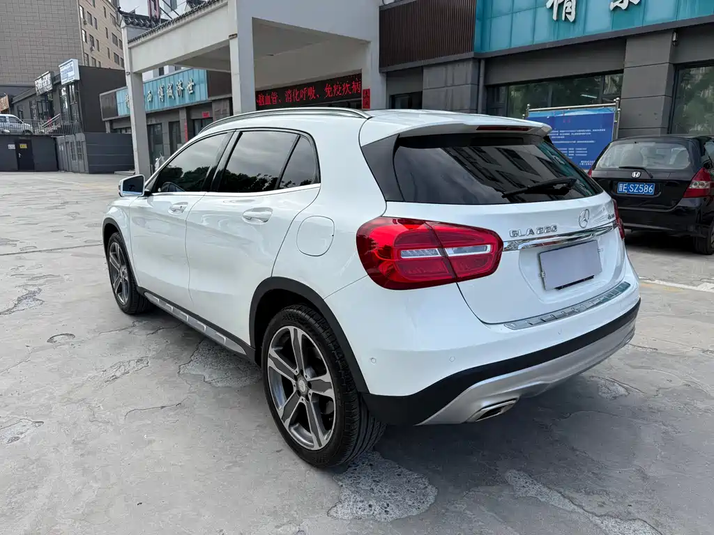 Mercedes-Benz GLA 2015 — фото 5