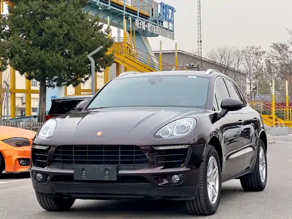 Porsche Macan 2018