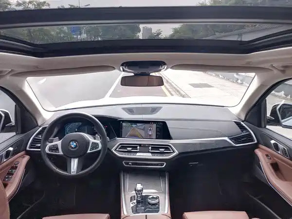 BMW X5 2022
