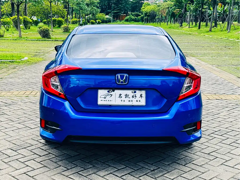 Honda Civic 2017 — фото 5