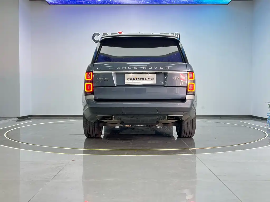 Land Rover Range Rover 2022 — фото 33