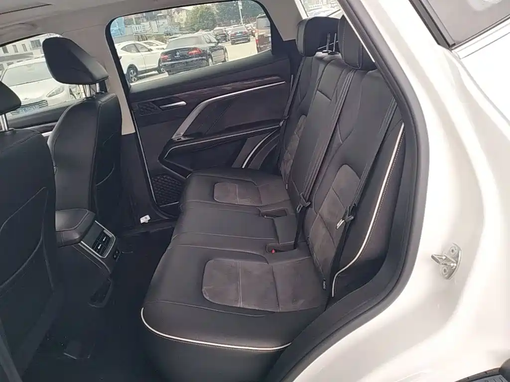 Haval H6 2023 — фото 17