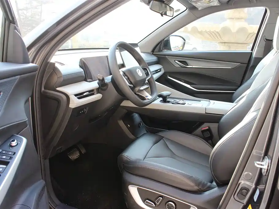 Changan CS75 PLUS 2025 — фото 16