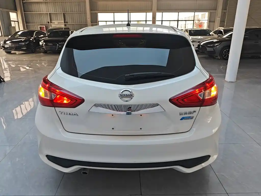 Nissan Tiida 2019