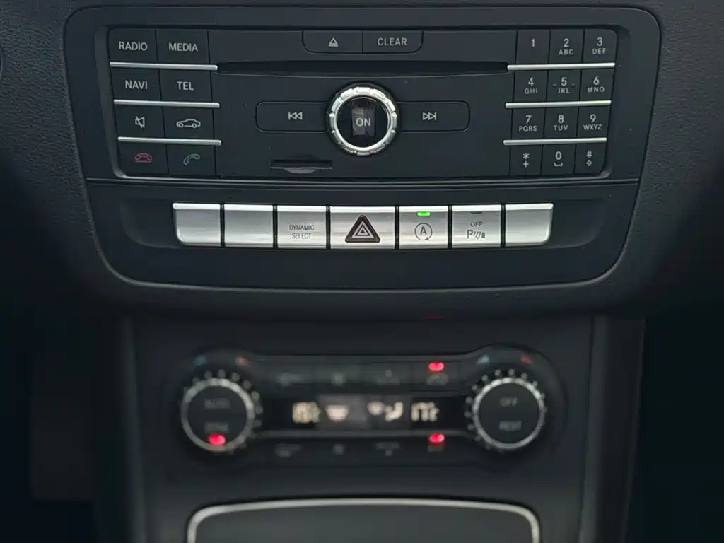 Mercedes-Benz B-Class 2016 — фото 14