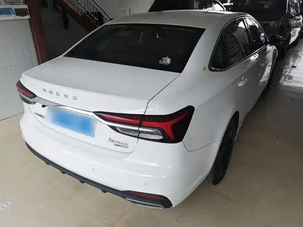 Roewe i6 MAX 2020
