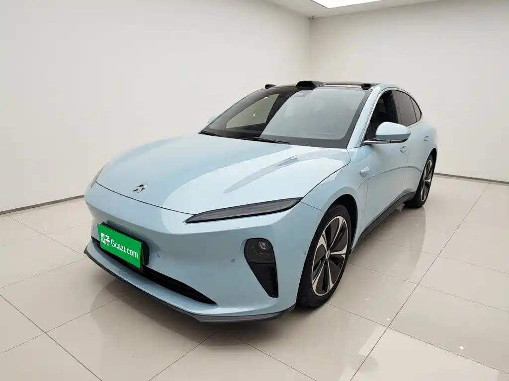 NIO ET5T 2024