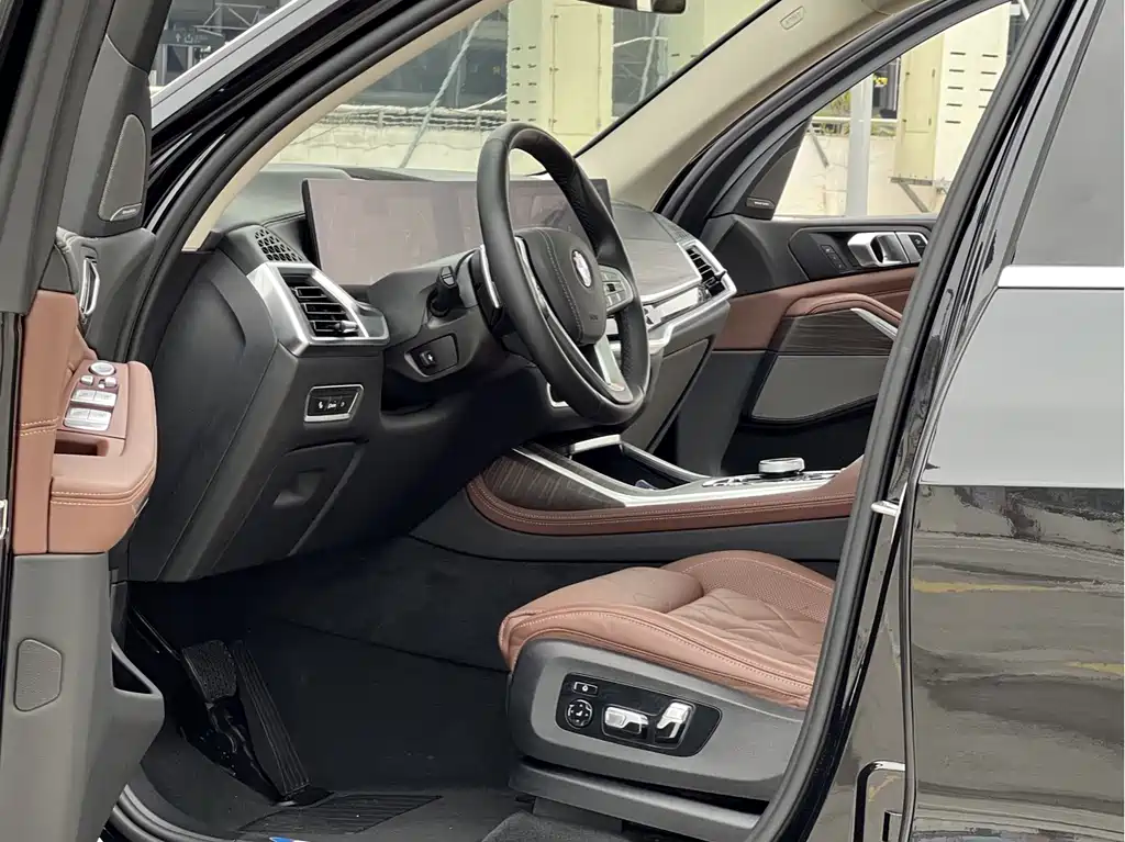 BMW X7 2024