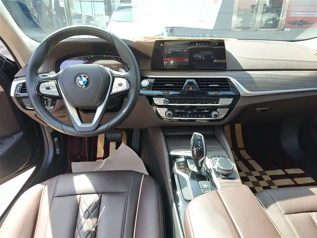 BMW 5 Series 2020