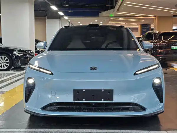 NIO ET5T 2024