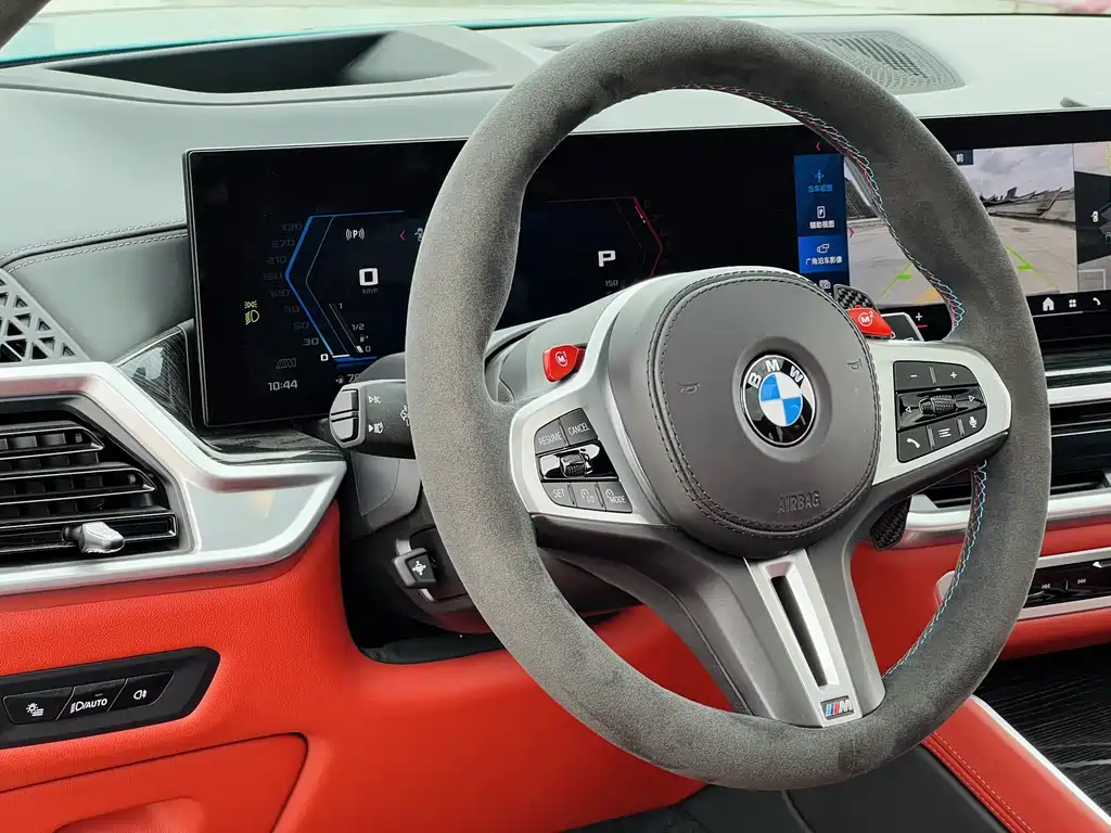 BMW X5 M 2024 — фото 19