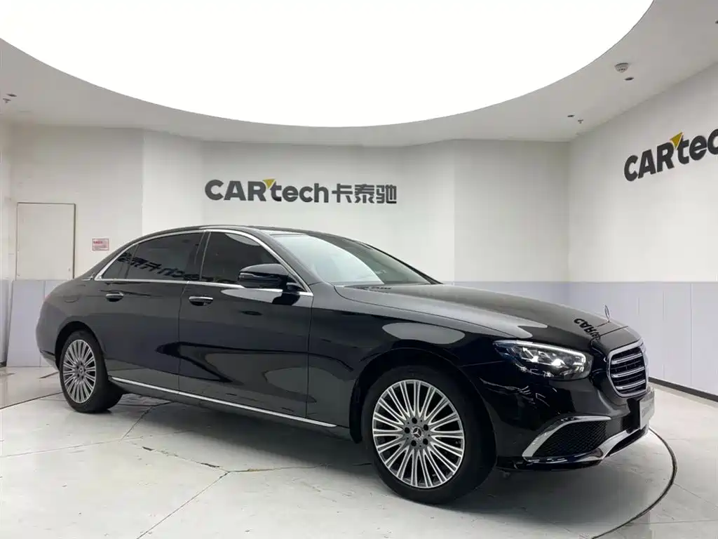 Mercedes-Benz E-Class 2023