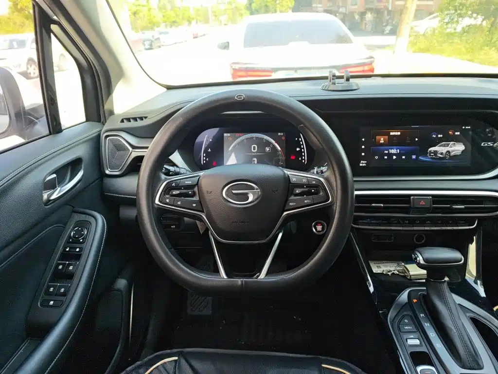 GAC Trumpchi GS4 2022 — фото 3
