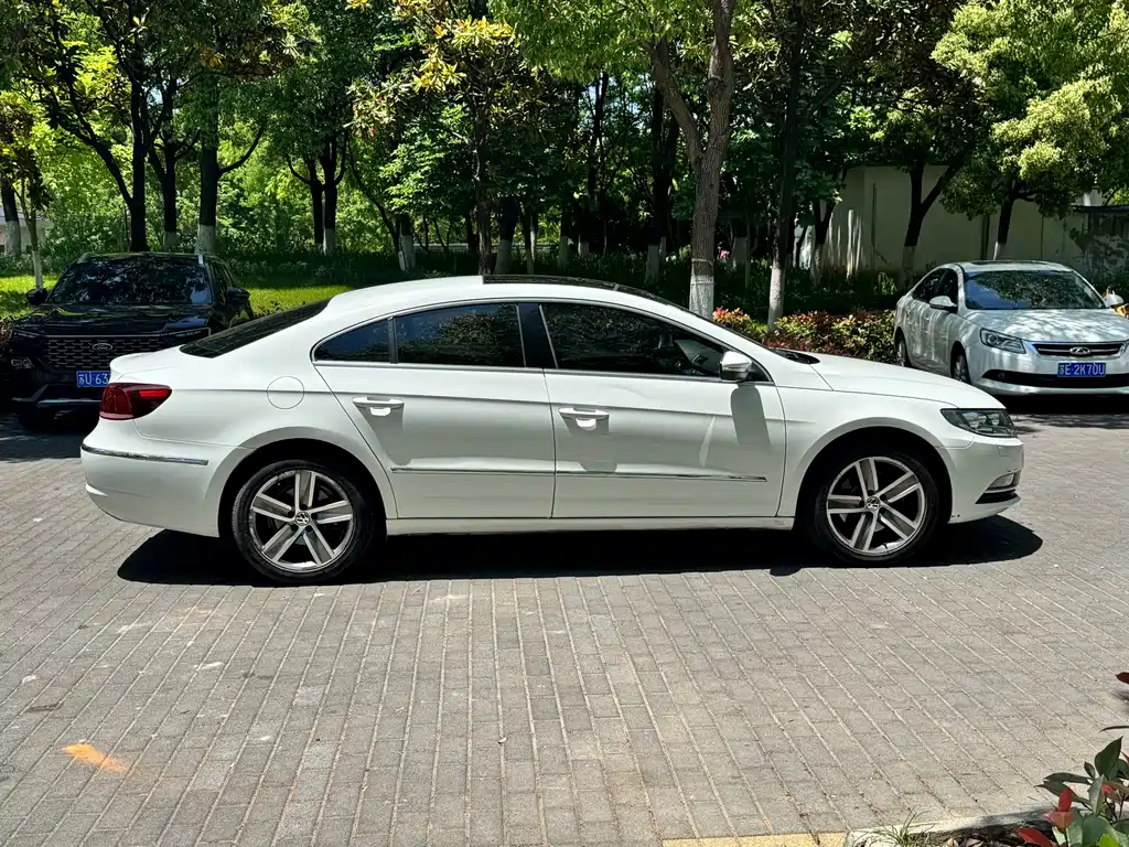 Volkswagen CC 2016 — фото 14