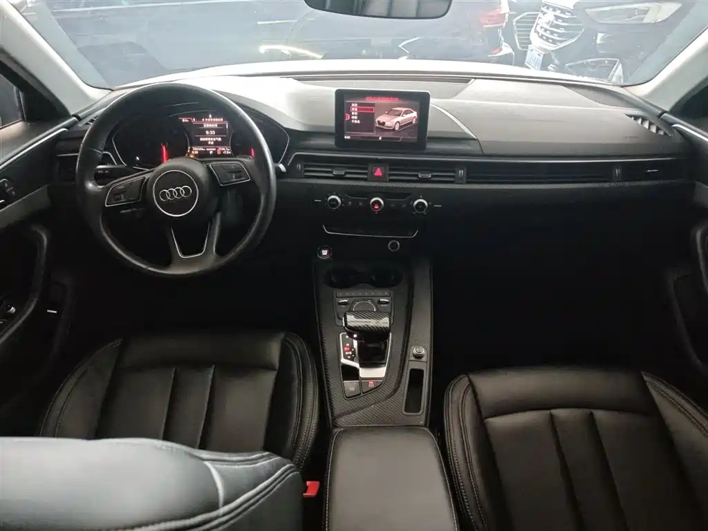 Audi A4L 2018 — фото 10