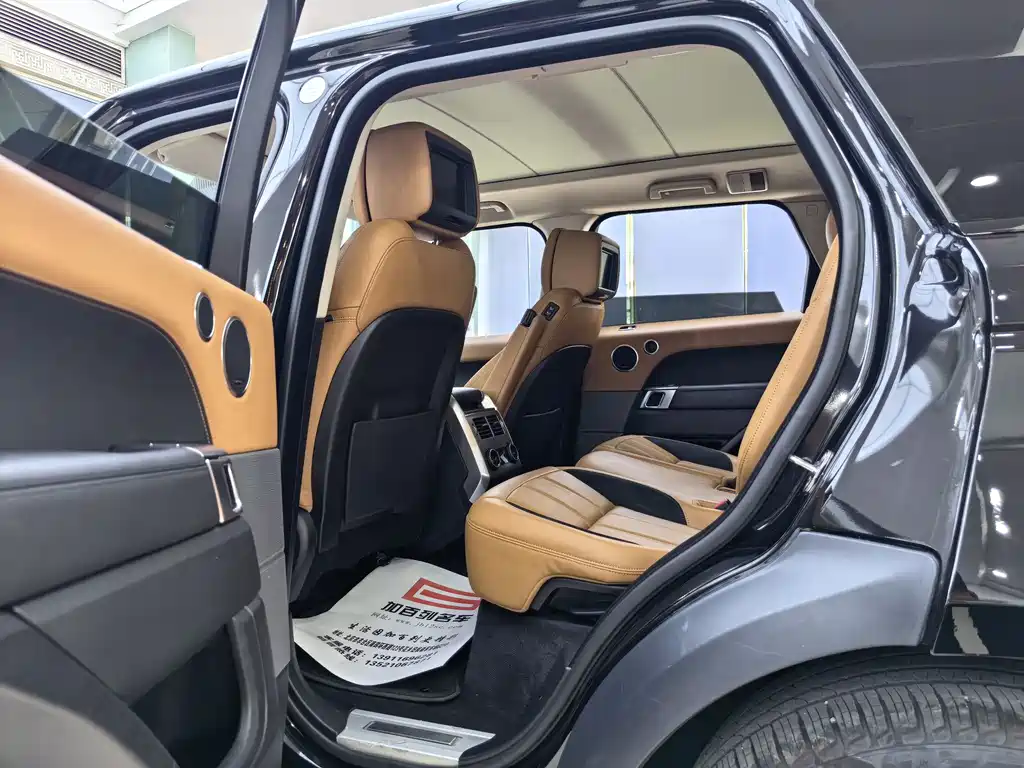 Land Rover Sport 2020 — фото 14